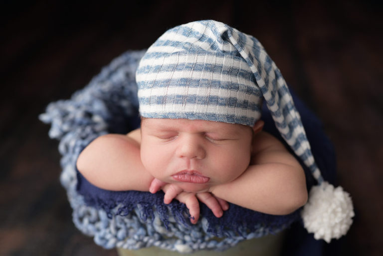 blue white hat newborn